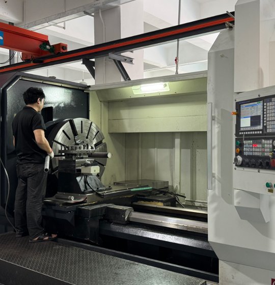 Heavy-Duty CNC Lathe CK61125